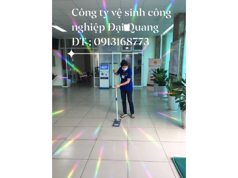 VỆ SINH TRUNG TÂM HÀNH CHÍNH