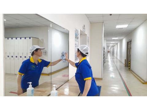 VỆ SINH SHOWROOM