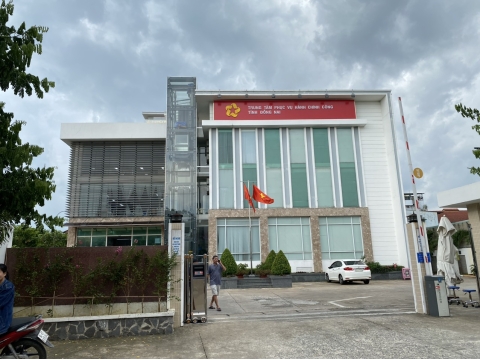 VỆ SINH TRUNG TÂM HÀNH CHÍNH
